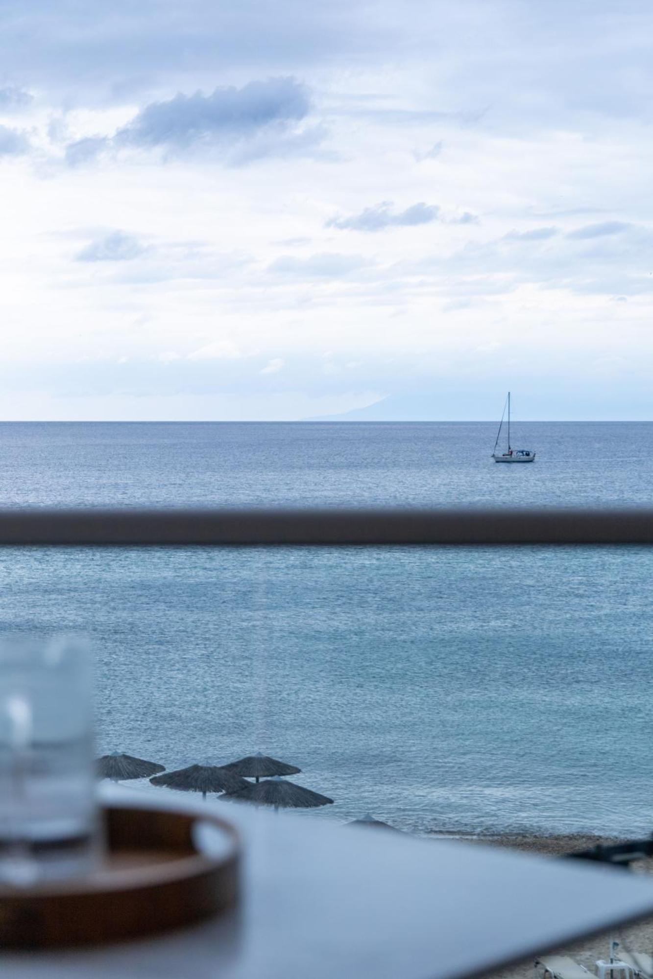 Anna Beach Suites Limenaria  Zewnętrze zdjęcie