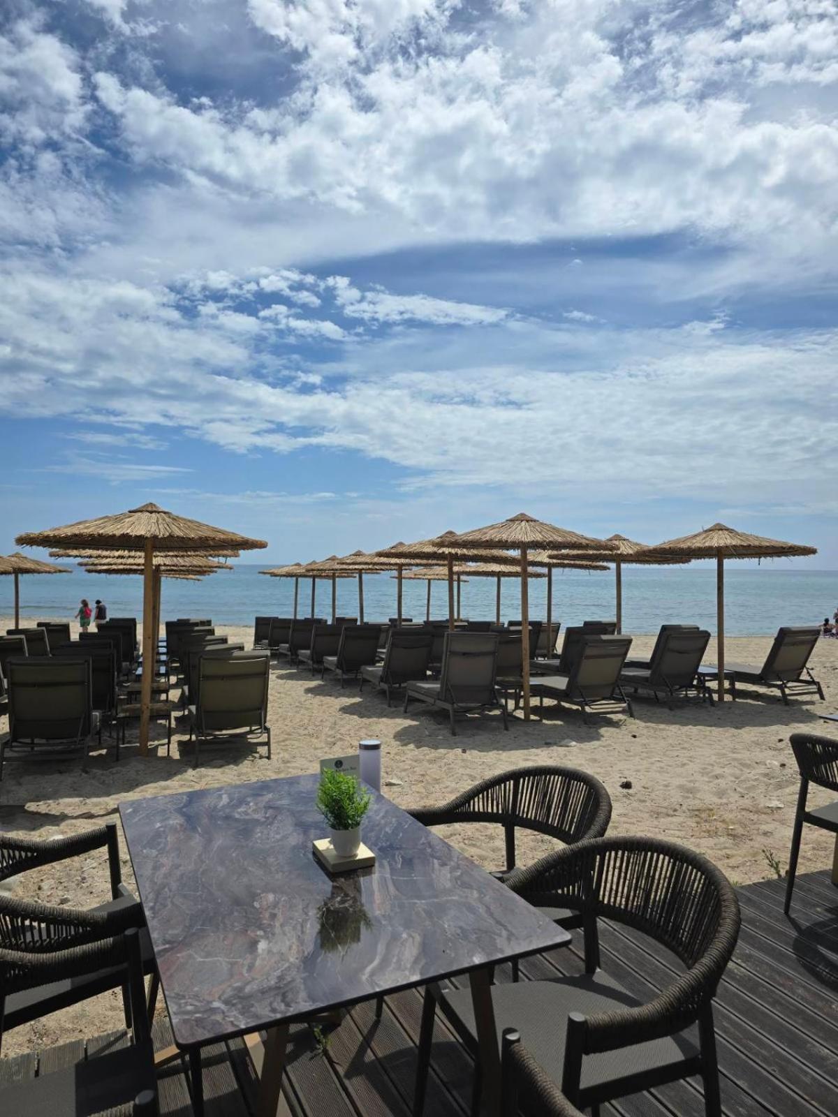Anna Beach Suites Limenaria  Zewnętrze zdjęcie